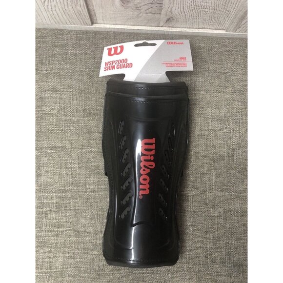 Wilson WSP2000 Adult 5Ft And Up Black Red Lightweight Soccer Shin Guards - Picture 1 of 2
